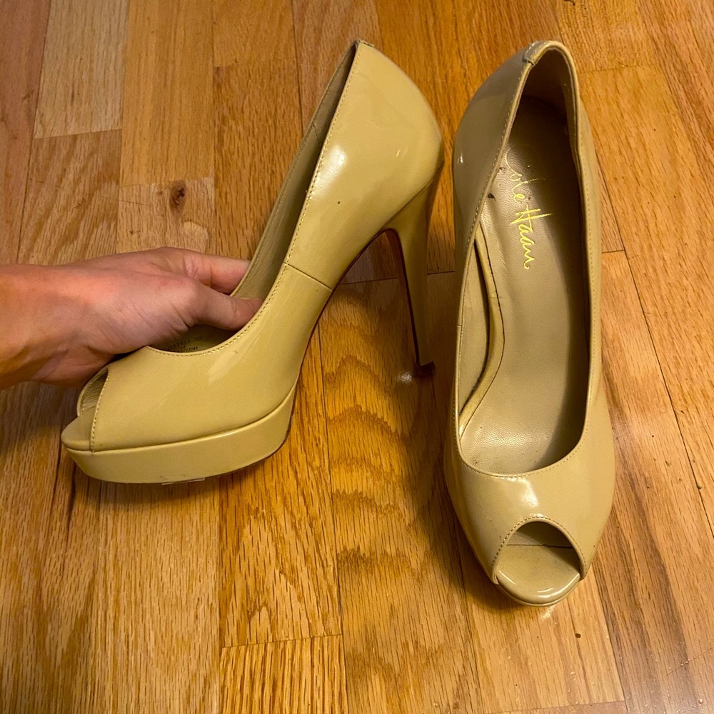 New! Cole Haan Mariella Air Pumps